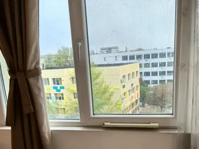 vedere panoramica geam inchiriere apartament Sector 1 București